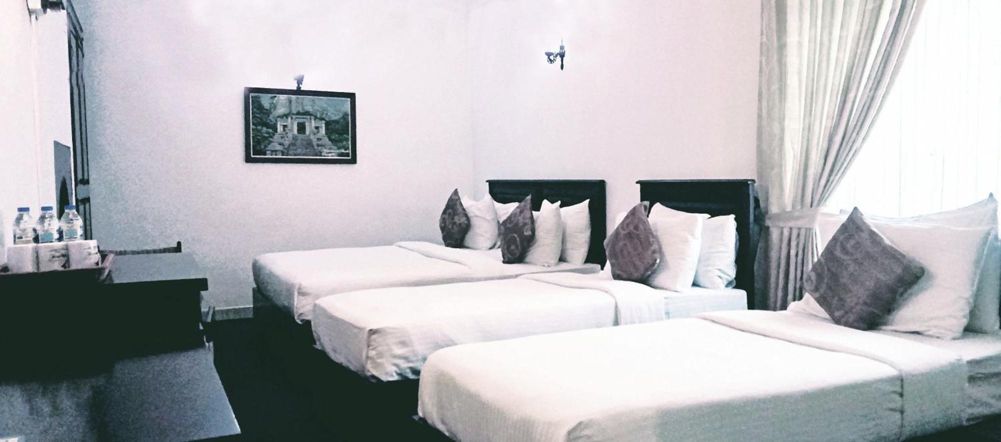 The Rock Hotel Нувара-Элия Экстерьер фото